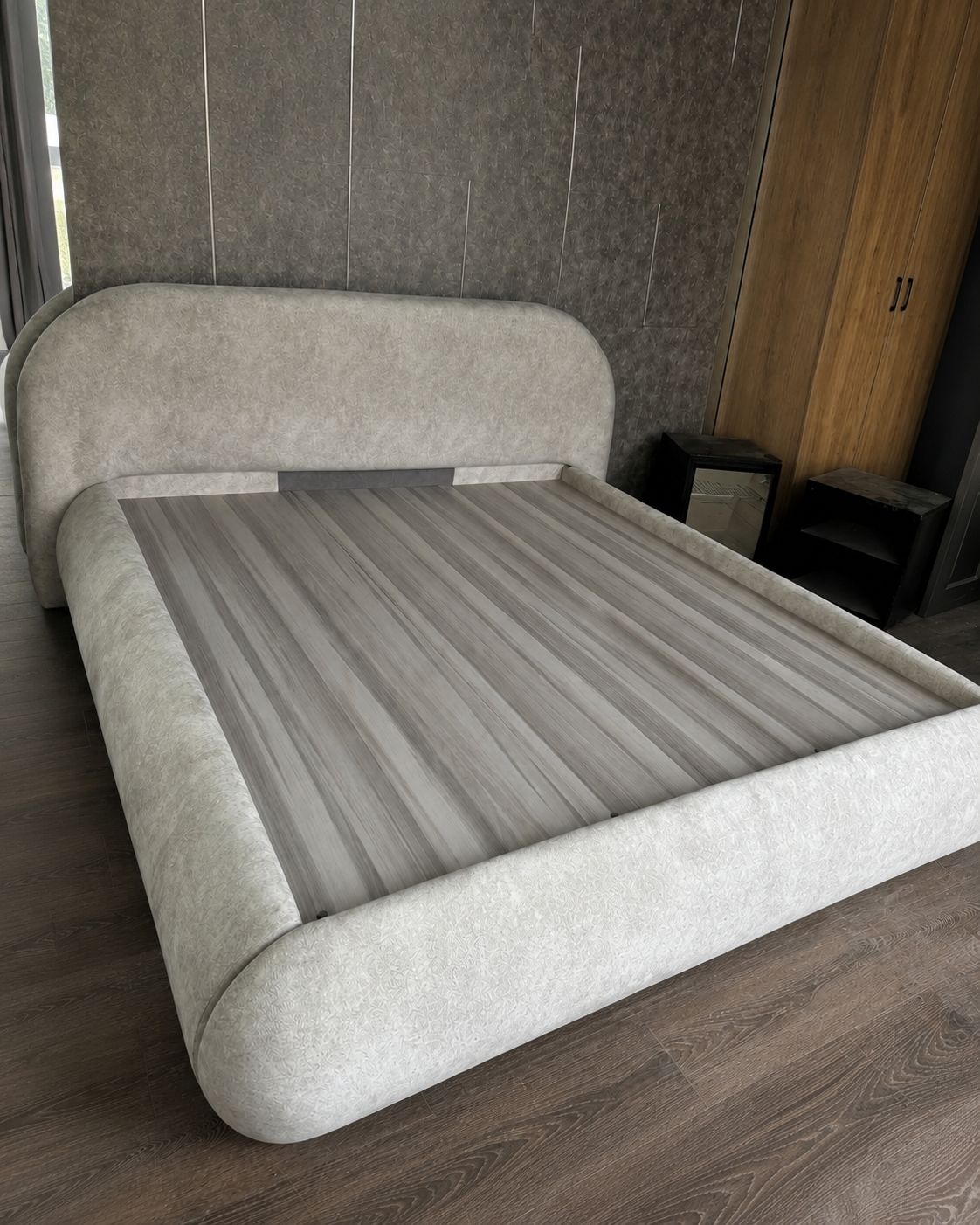 Giường Kén Tròn Tối Giản - Image 3